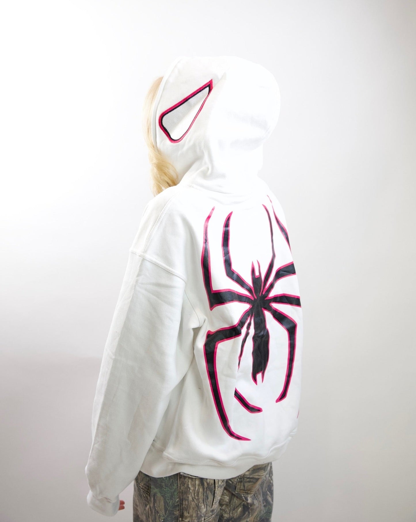 Spider Full-Zip in White and Pink